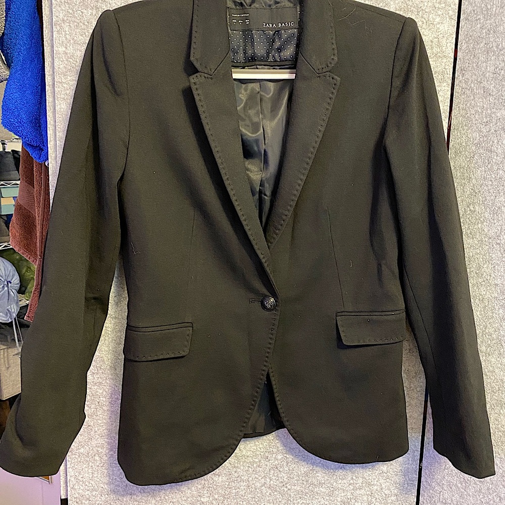 Zara Basics Super Comfortable Blazer